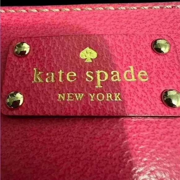 Kate Spade Purse/Clutch and Passport Holder - Picture 6 of 9